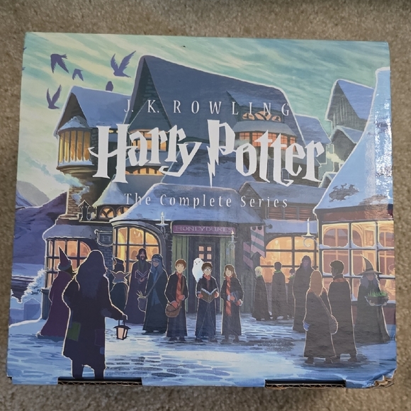 Harry Potter Box Set - Picture 3 of 8